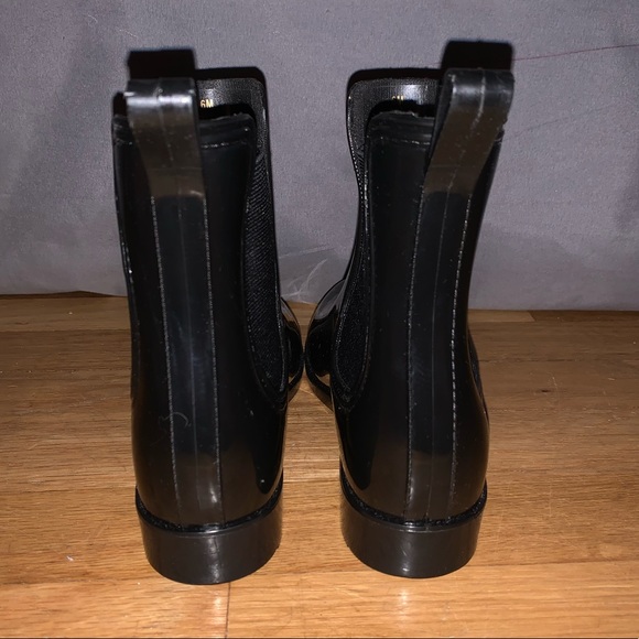 Black rain boots - Picture 4 of 12
